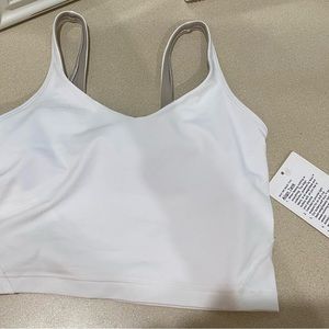 Lululemon white align tank size 4 new with tags smoke free home.